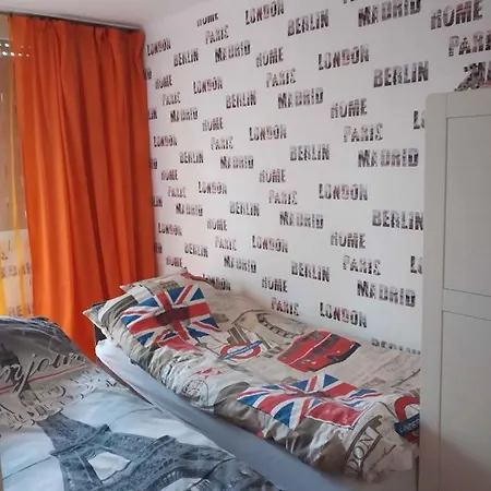 In - Balaton 19924 Siofok