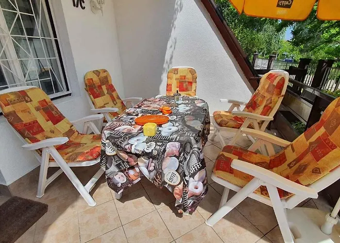 בית נופש In - Balaton 19924 שיופוק