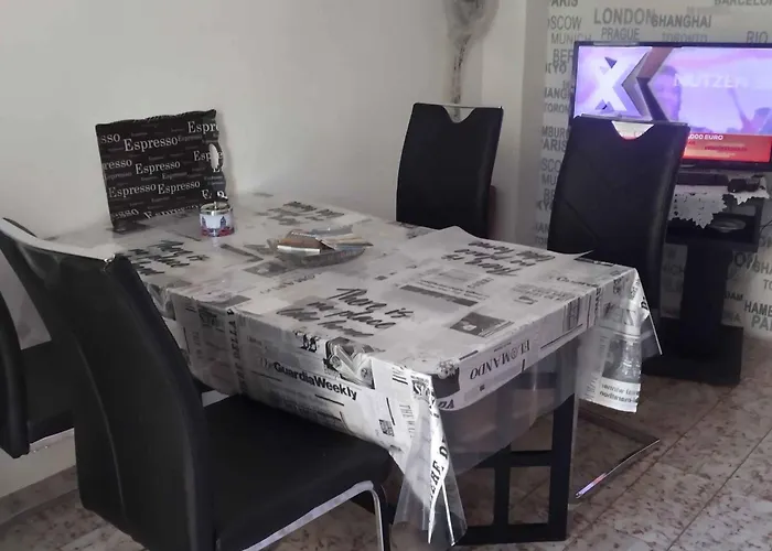 בית נופש In - Balaton 19924 *